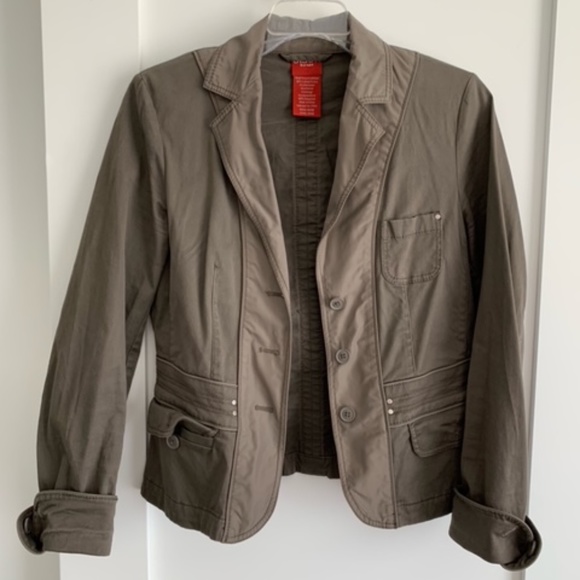 Olsen khaki blazer with rolled sleeves - Picture 1 of 2